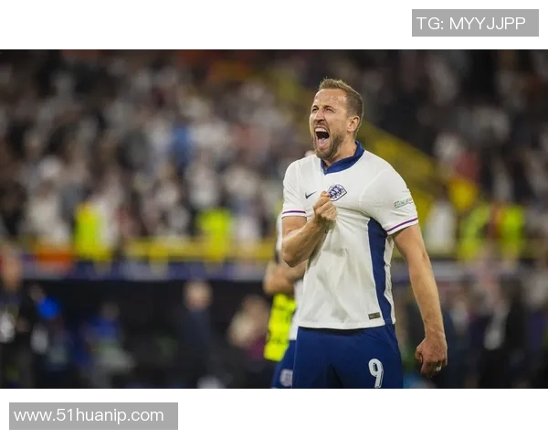 凯恩的传奇旅程：从天才少年到足球巨星的蜕变与荣耀